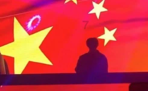 逃离破旧弃城