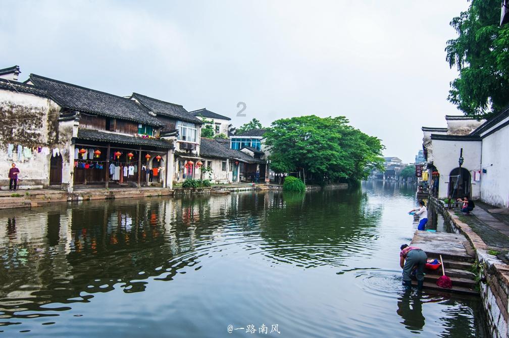 秦焱沈轻语是什么小说游戏画面